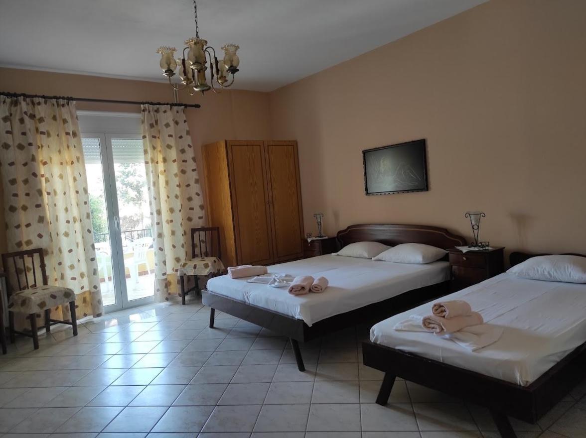 Kleidas Apartments Thymiana Экстерьер фото